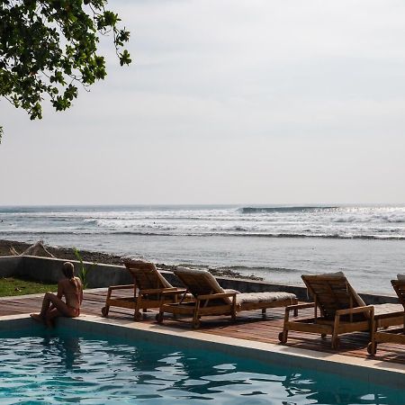 The Ujung Bocur Bungalows Krui Kültér fotó
