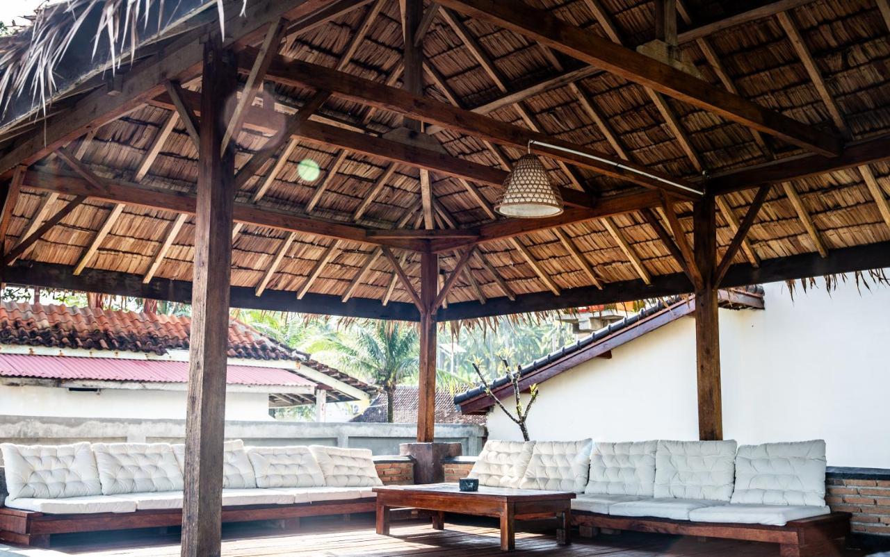 The Ujung Bocur Bungalows Krui Kültér fotó