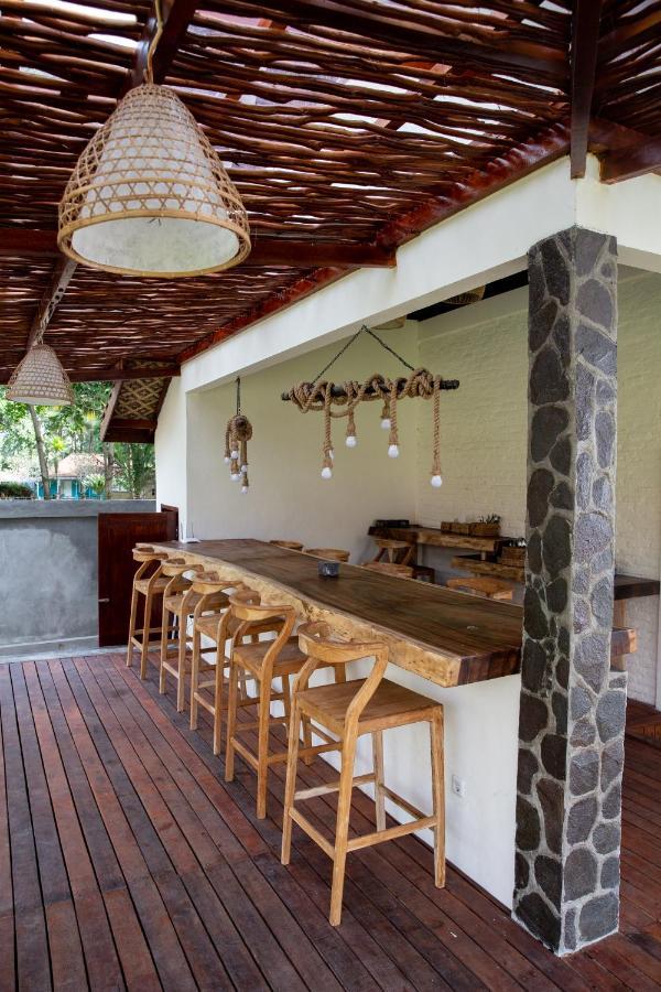 The Ujung Bocur Bungalows Krui Kültér fotó